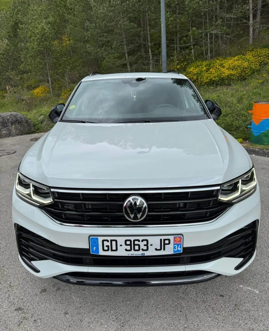 Volkswagen Tiguan R Line miniature 2