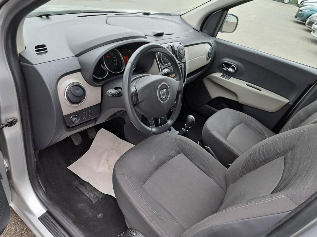 Dacia Lodgy 7 Places Prestige 1.5 dci 110 eco2 miniature 7
