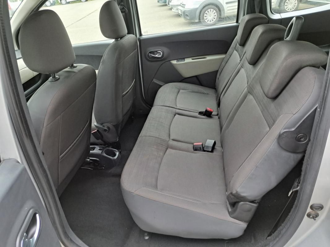 Dacia Lodgy 7 Places Prestige 1.5 dci 110 eco2 miniature 9