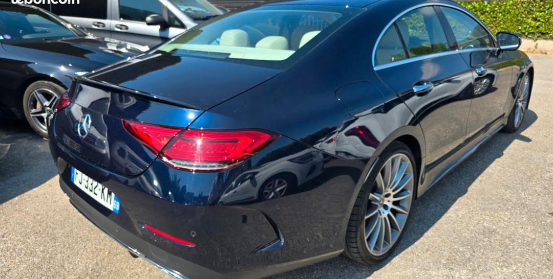 Mercedes- Benz Cls Coupé AMG Line miniature 6