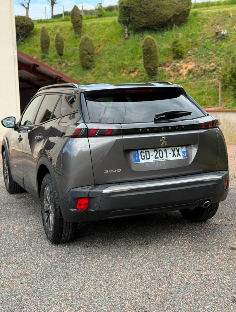Peugeot 2008 miniature 3
