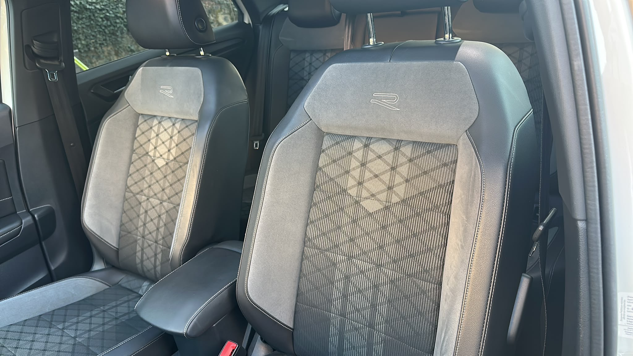 Volkswagen T- Roc 1.5 TSI EVO 150 START/STOP DSG 7 miniature 8