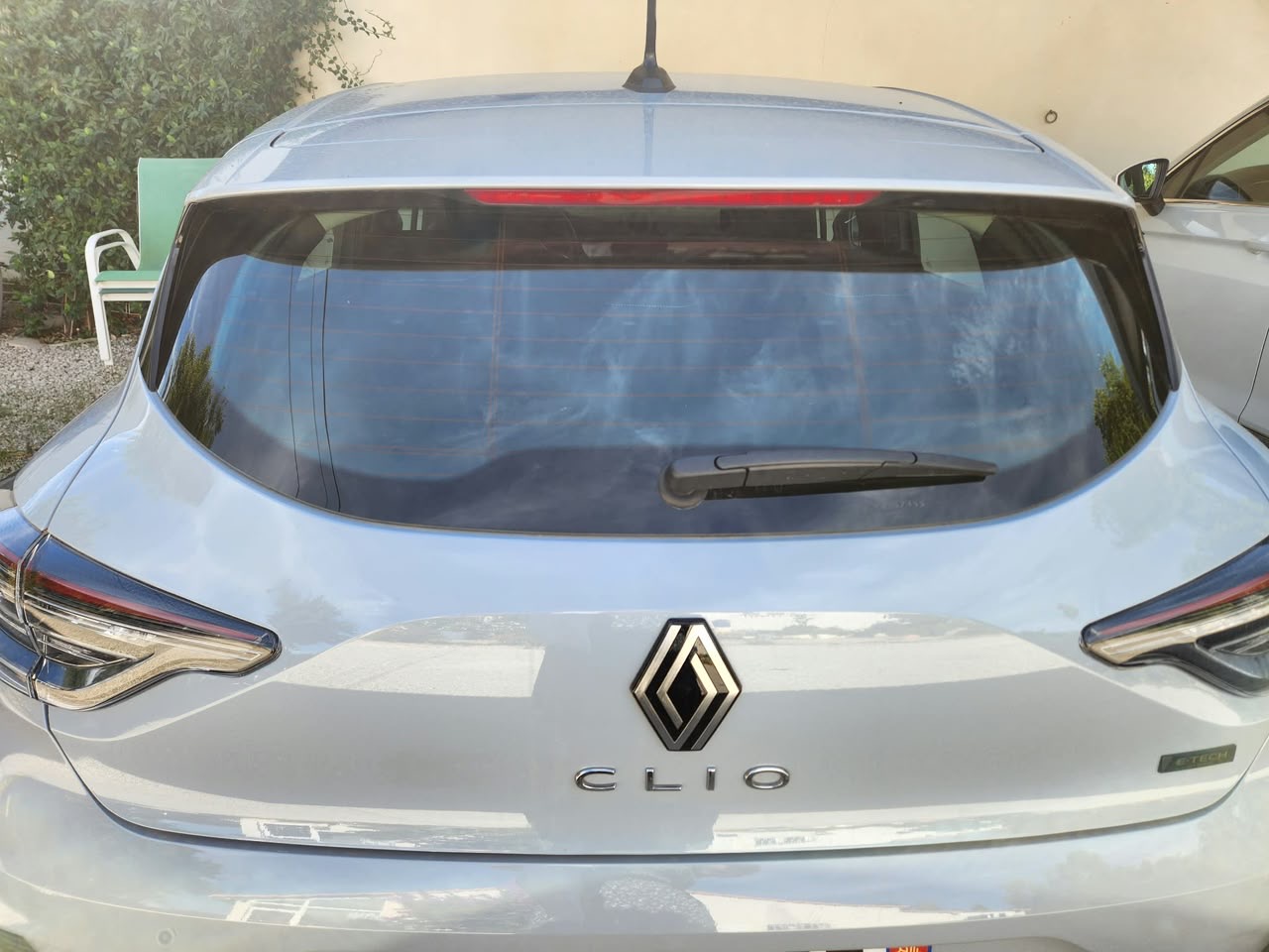Renault Clio Réversible 1.6 -Tech 145ch full hybride évolution-24 miniature 2