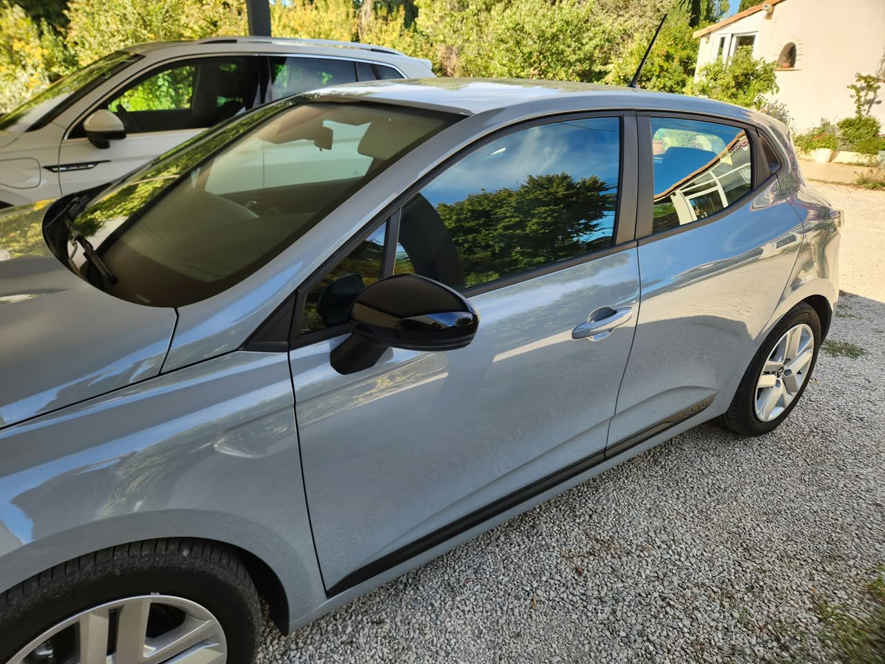 Renault Clio Réversible 1.6 -Tech 145ch full hybride évolution-24