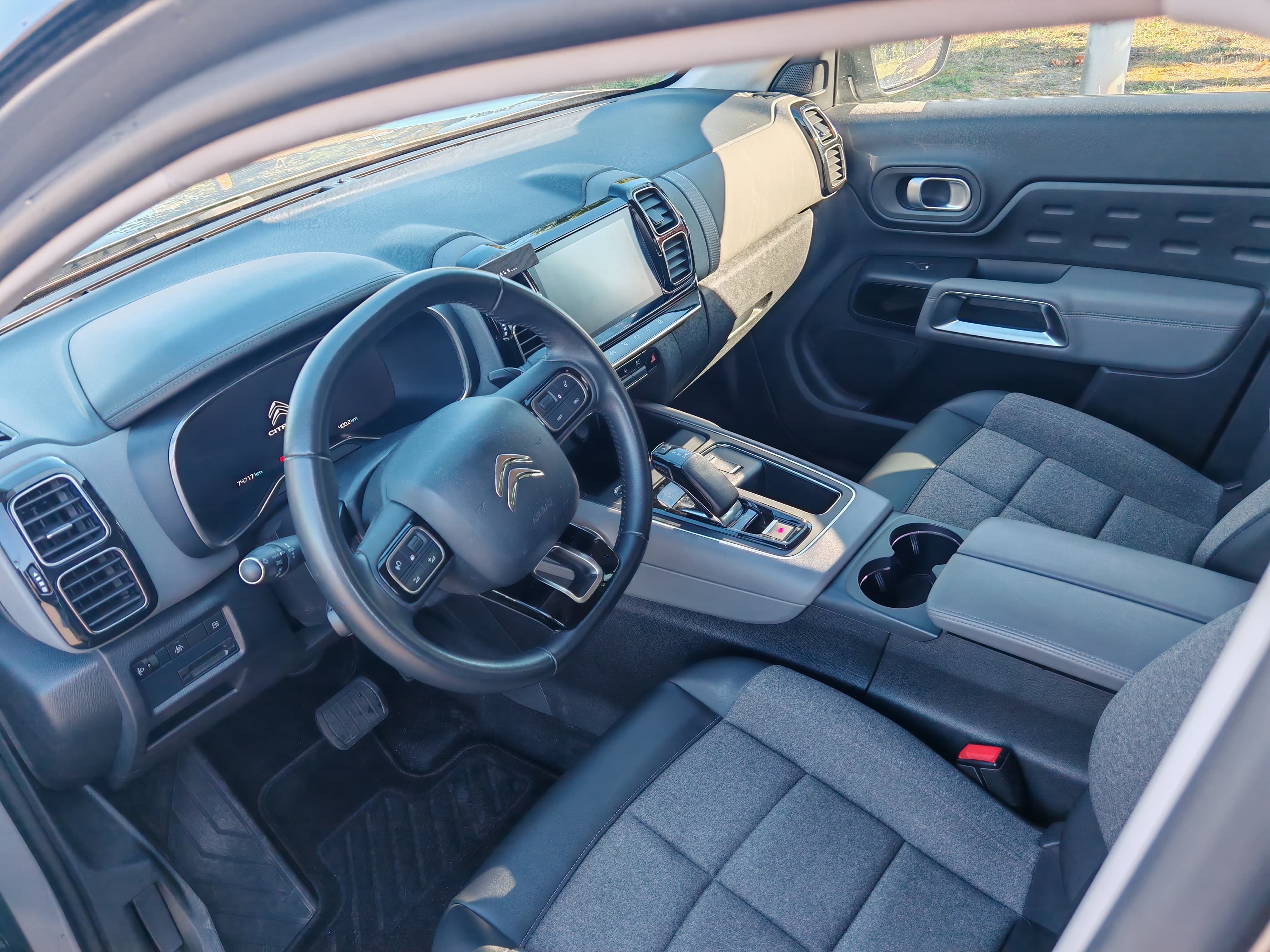 Citroën C5 Aircross Hybride 2020 miniature 11